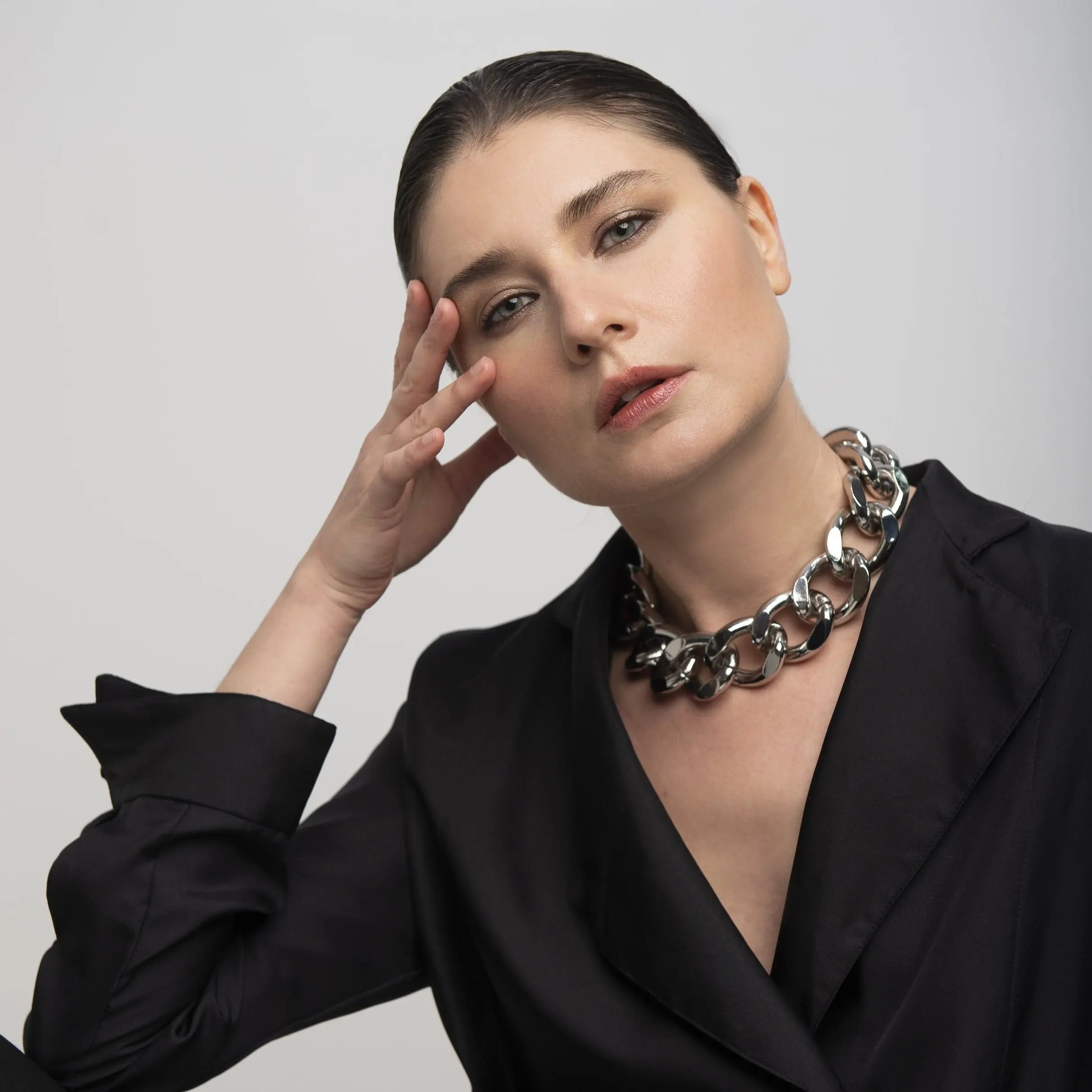 Major Chain Handle Katya Komarova