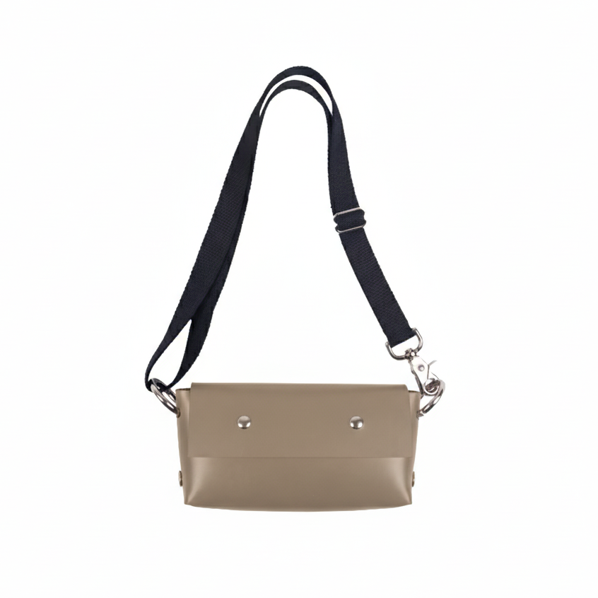 leather baguette bag